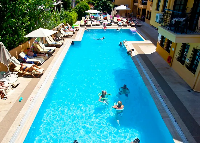 T And G Marmaris
